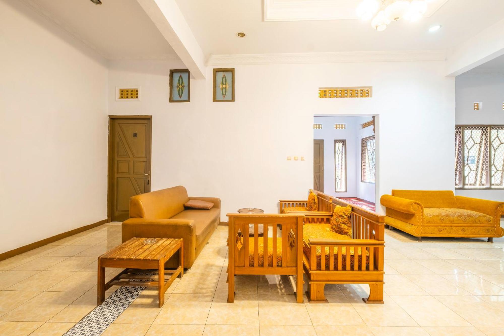 Spot On 2395 Hotel Aden 2 Syariah Tasikmalaya Exteriér fotografie